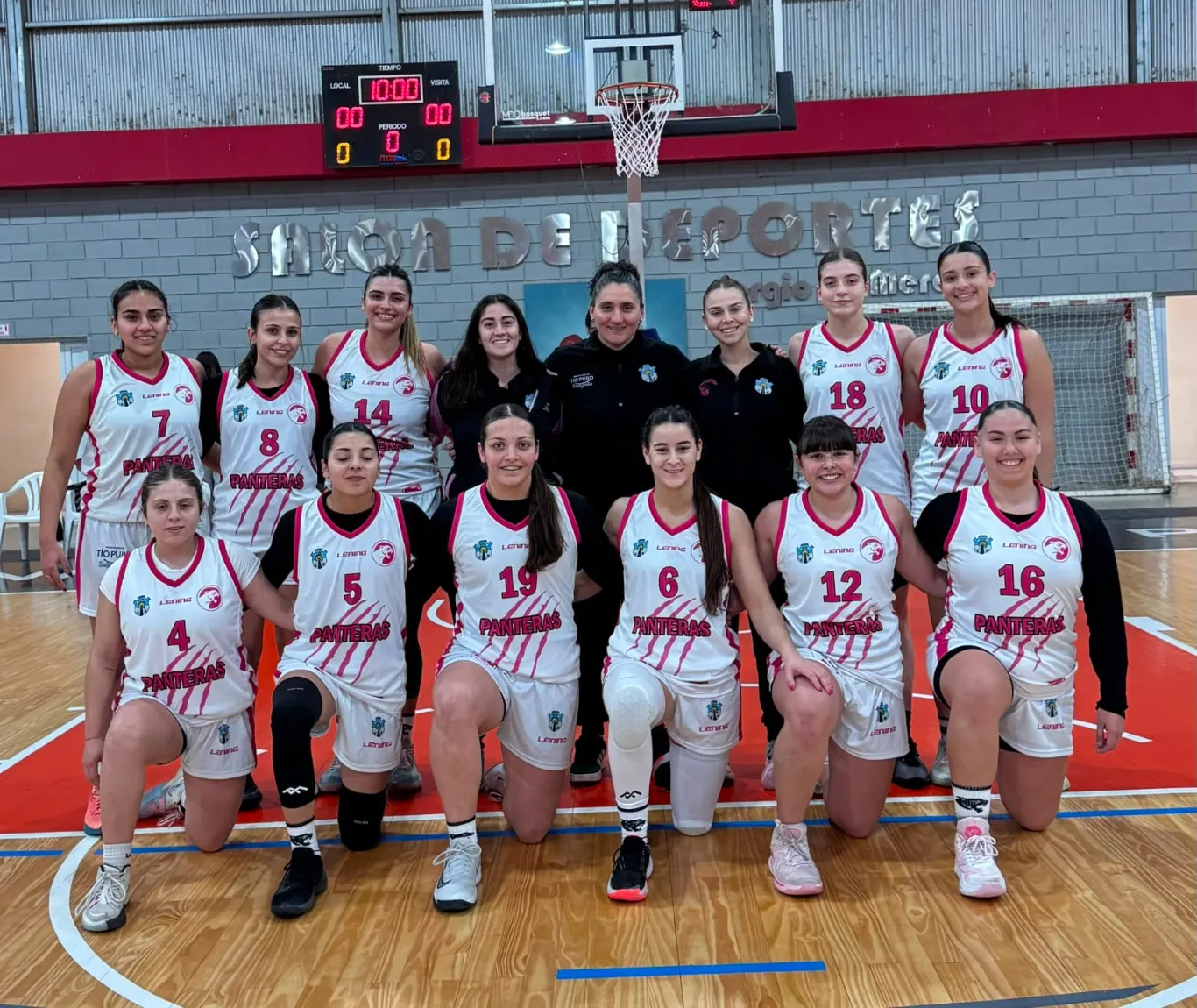 PANTERAS SE CONSAGRARON CAMPEONAS DEL TORNEO ASOCIATIVO
