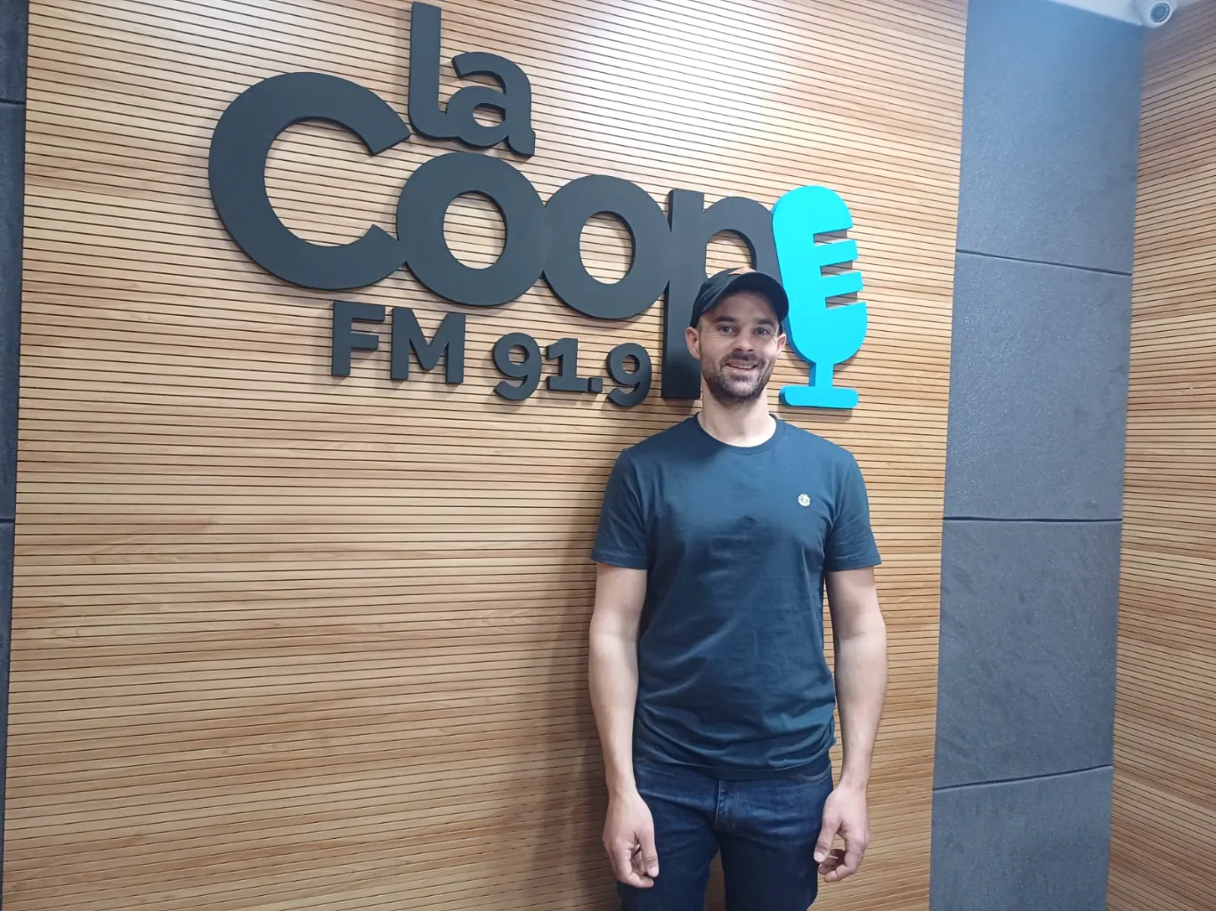 CREANDO FUTURO: UN EMPRENDIMIENTO POPULAR