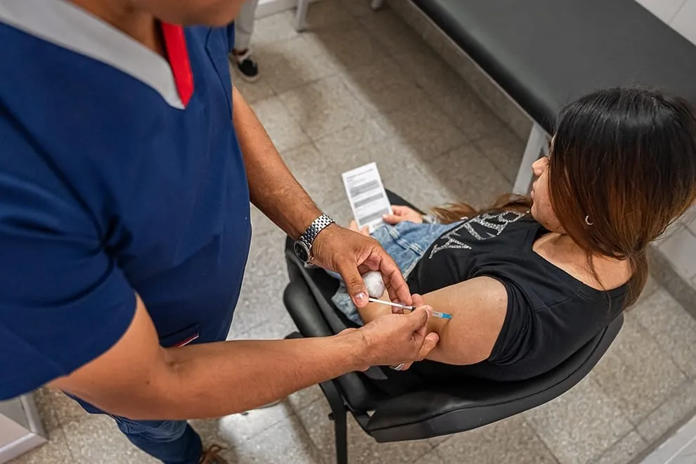 CONTINÚA LA VACUNACIÓN A EMBARAZADAS CONTRA EL VIRUS SINCICIAL RESPIRATORIO