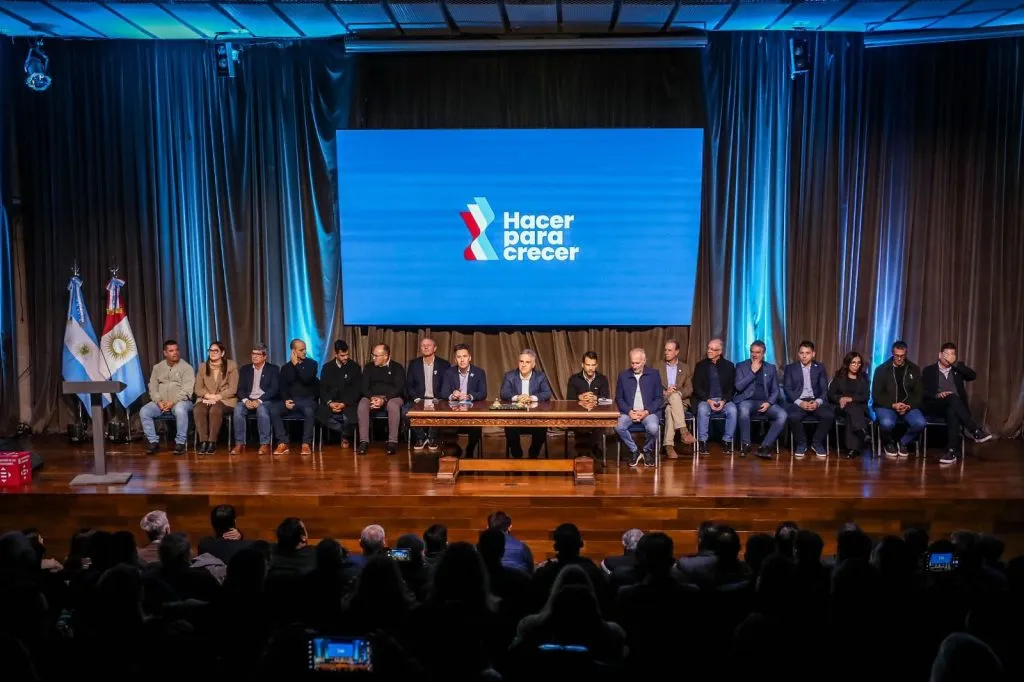 INTENDENTES DE 13 DEPARTAMENTOS RECHAZARON LA QUITA DE SUBSIDIOS AL GAS EN CÓRDOBA
