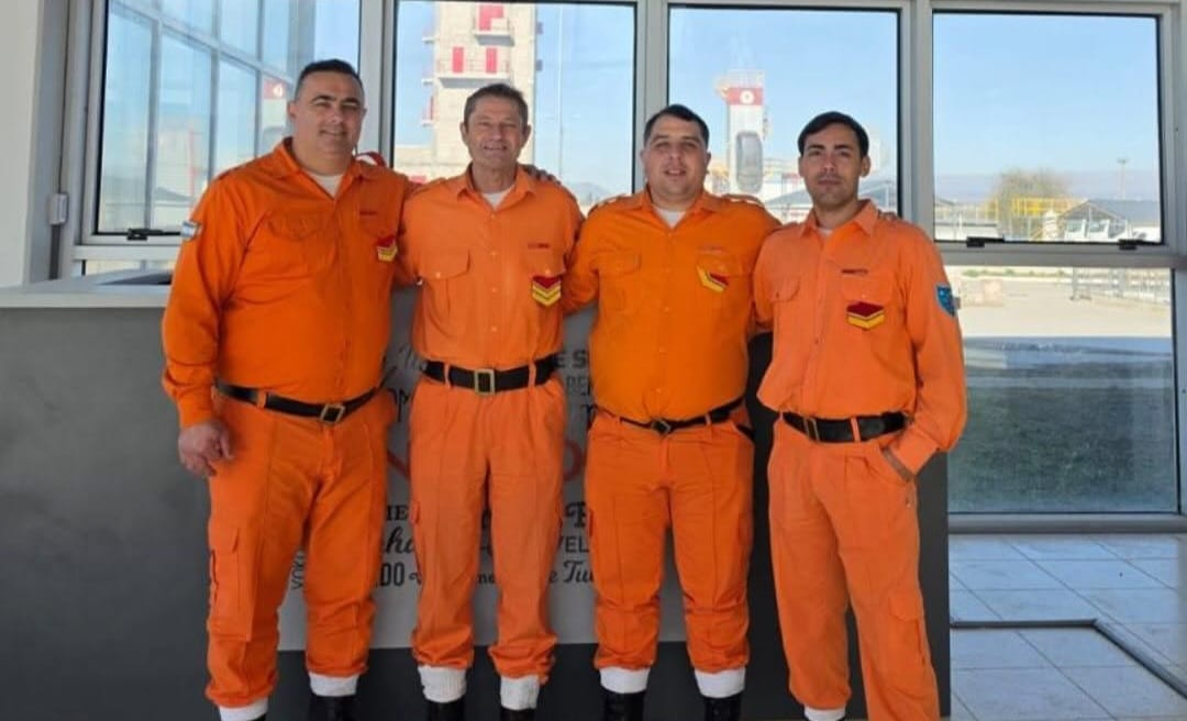 BOMBEROS VOLUNTARIOS DE TÍO PUJIO AVANZAN EN SU FORMACIÓN INSTITUCIONAL