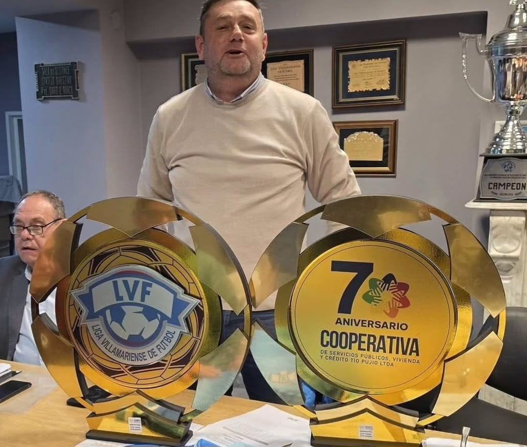 YA ESTÁN EN LA LIGA LOS TROFEOS DEL TORNEO CLAUSURA "70° ANIVERSARIO COOPERATIVA"