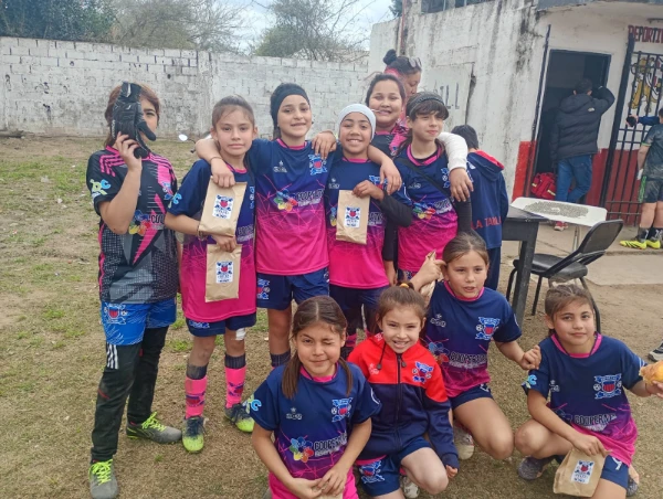 GRAN JORNADA DEL DEPORTIVO TÍO PUJIO: DESTACADAS ACTUACIONES EN FÚTBOL INFANTIL MASCULINO Y FEMENINO