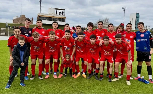 TRIUNFO VISITANTE: YRIGOYEN FESTEJÓ EN LA PLAZA OCAMPO TRAS UN PARTIDO DURO
