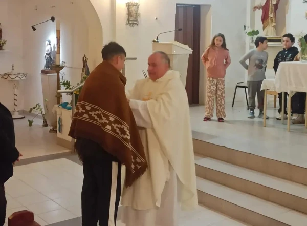 UNA NOCHE DE GRACIA Y BENDICIÓN CON EL CURA BROCHERO EN LA COMUNIDAD
